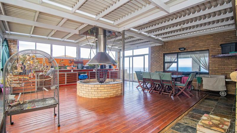 6 Bedroom Property for Sale in Dana Bay Western Cape